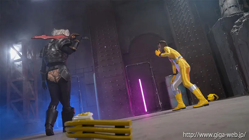 SPSE-076 Arrogant heroine loses her mind: Divine Beast Squadron Beast Ranger Beast Yellow Tenma Yui - Sora Kam — Sora Kamikawa, Yui Tenma, screenshot 3