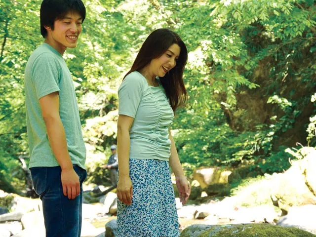 OFKU-011 武蔵野温泉母子旅情 村上静香 — 村上静香, スクリーンショット 1