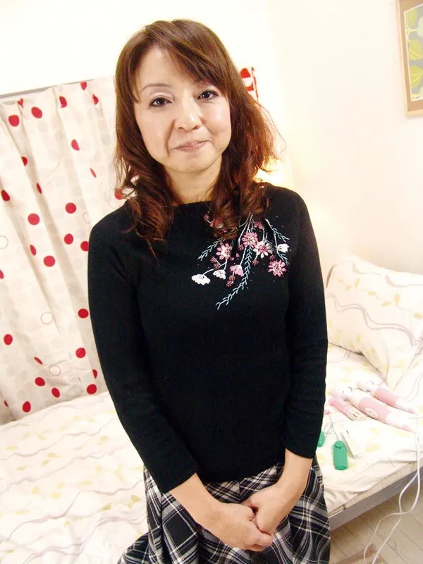 VNDS-3058 月刊熟女秘宝館 男喰い淫らに咲きけり鳳仙花 — Ryoko Kogetsu, Silla Maki, 光月涼子, スクリーンショット 4