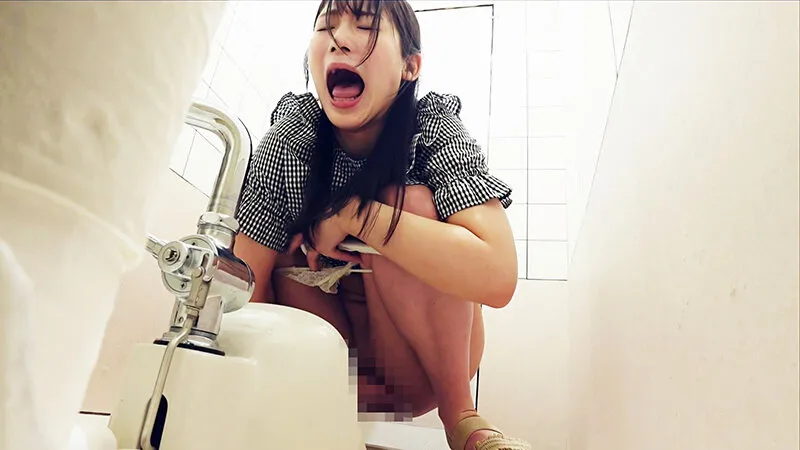 PMFT-410 Pussy dripping wet urination masturbation #1, screenshot 4