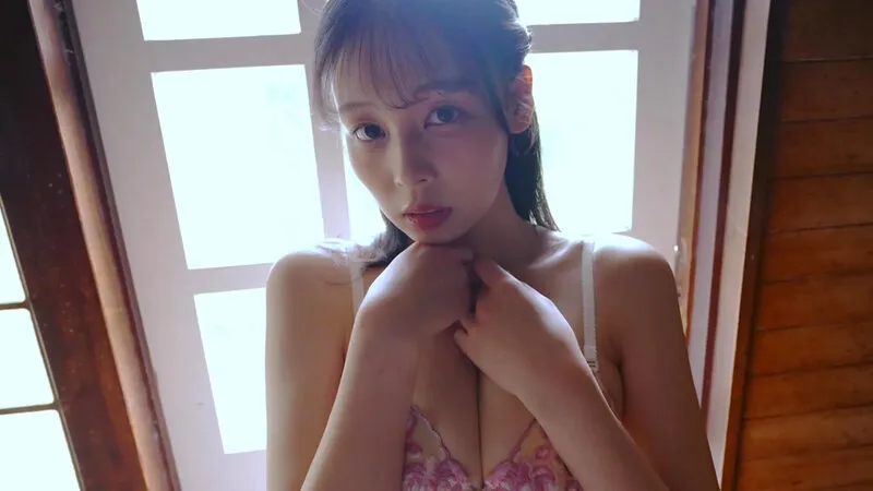 REBD-865 — Ami Tokita, screenshot 4