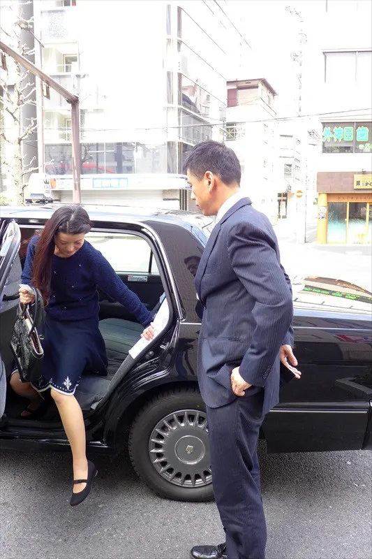 RD-880 — Ayaka Sawa, Ryoka Omiya, Suzuka Omiya, screenshot 2