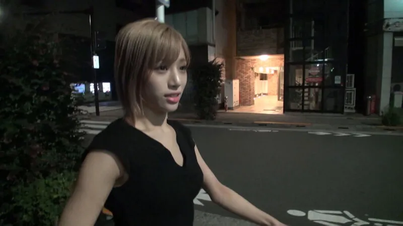 NAPK-001 Nampaco No.01 Picking up a flashy nail gal with smooth skin blonde beauty style on the way home late , screenshot 1