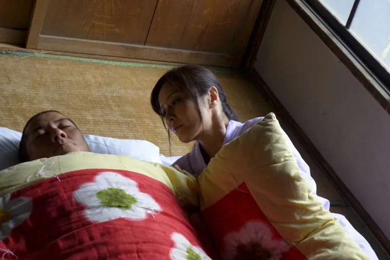 ORG-014 Showa Forbidden Secret Story -The Night Before Going To War I Slept With My Son- Izumi Terasaki — Izumi Terasaki, screenshot 2