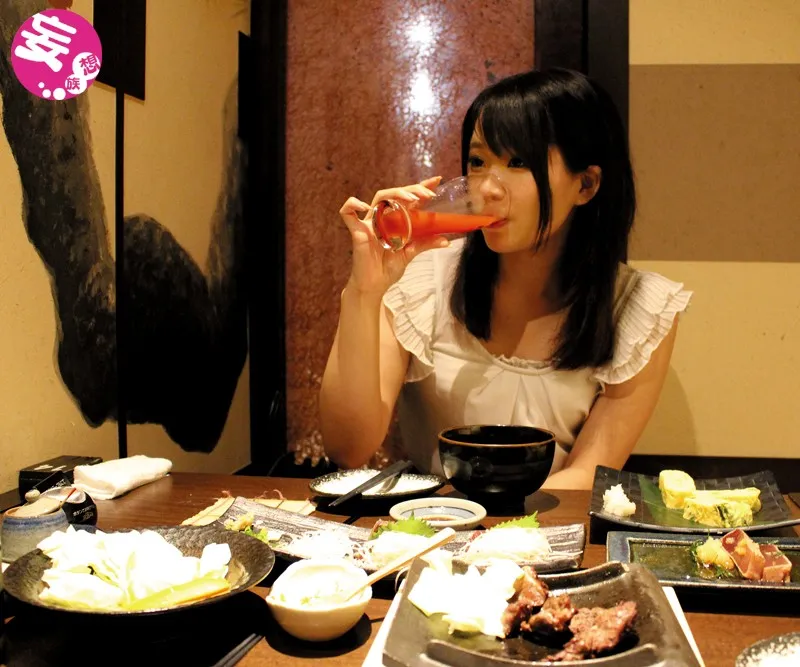 HAME-009 "Teppei" The Giggolo Man-Slut's Real Amateur Pick Ups 9 — Mayu, screenshot 1