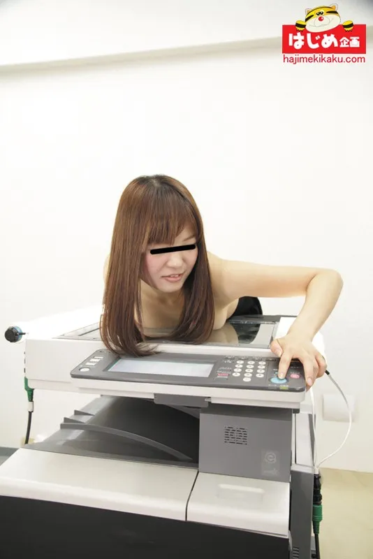 HJMO-221 First Time Amateur Breast Photocopy. 2012, screenshot 2