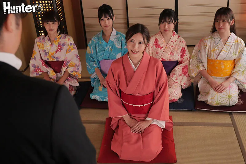 HNTRZ-031 The legendary members-only harem hot spring inn, Omotenashian. Welcome to the hostess and waitresses, screenshot 4