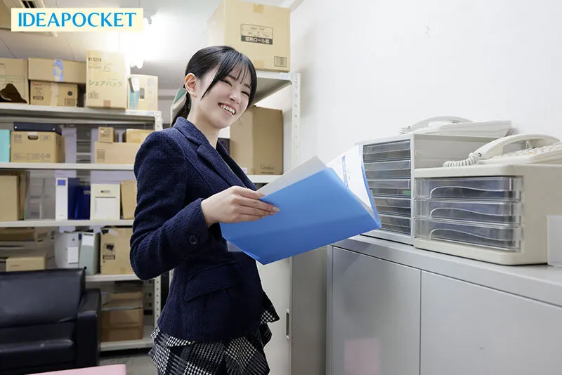 IPZZ-845 A beautiful career woman who seems to have a fulfilling work and personal life, yet is shy and easily — Mio Anzai, screenshot 2