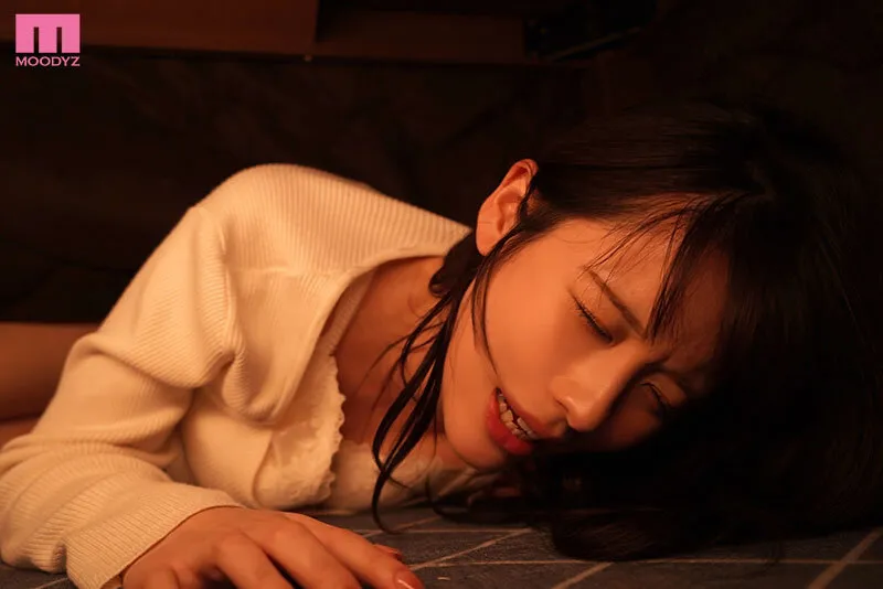 MIDA-644 Even though my fiancé was right beside me... during my New Year's visit home, my virile father-in-law — Maria Ayase, screenshot 3
