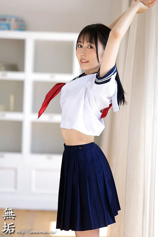 MUDR-359 Newcomer: A beautiful girl in a uniform with a translucent look. Sheer white skin, sensitive breasts, — Aria Kazami, screenshot 1