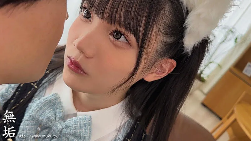 MUKC-124 My little sister is so good at being a pillow! She seduces me with her devilish seduction and continu — Kanae Nozomi, screenshot 1
