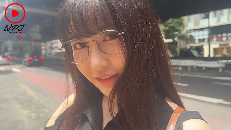 NPJS-147 【個撮】 担当ホストに貢ぎたくて、個撮に応募してきた裏垢女子。 「金額次第で何でも…」 撮影始めたら変態娘で理性は薄れSEX没入。 【許可済み販売】, スクリーンショット 1