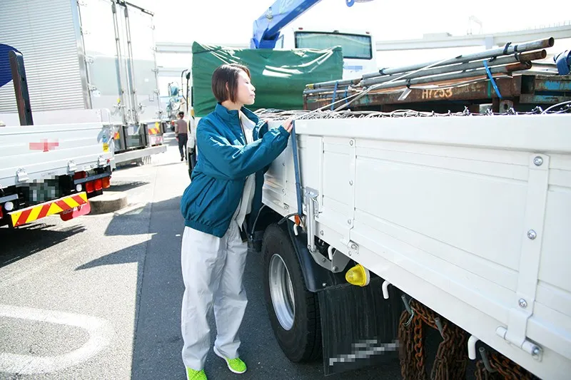 PARATHD-2927 The Truth Is, There Are A Lot Of Beautiful Female Truck Drivers Out There, And We Made Them Cum T, screenshot 4