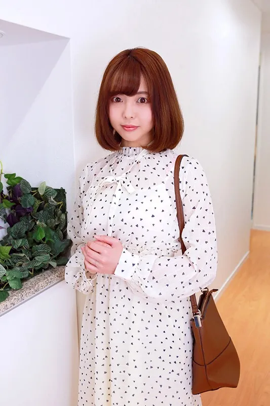 PARATHD-2998 管理人にヤラれちゃった団地の若奥さん(2)~美乳Dカップ 紗耶 27歳, スクリーンショット 1