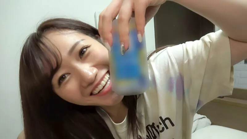 PKPR-043 Creampie Room Drinking Documentary: A 100% Healing Goddess with Natural Big Tits and a Perfect Person — Hono Wakana, screenshot 4