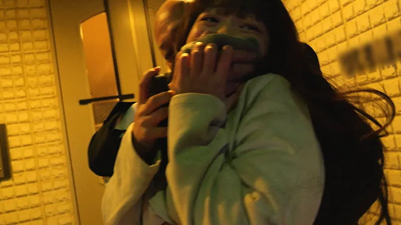 REAL-925 Face-stained play: I learned the secret of a girl who I couldn't even touch her face with, and now I — Rion Izumi, Rion Izumi, screenshot 1