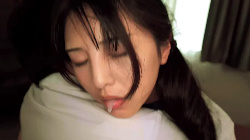 REAL-978 Three female students were victims of a play and played intercourse while asleep after returning from — Himari Aizuki, Shiori Kuraki, Sora Kamikawa, screenshot 6