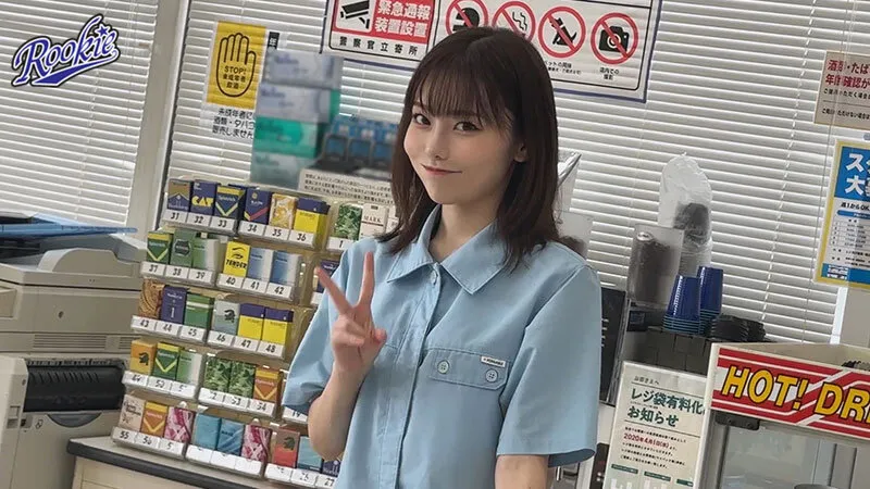 RKI-707 A horny convenience store worker with a girlfriend who has customers, but secretly meets up with them — Sachika Akimoto, 秋元さちか, screenshot 1