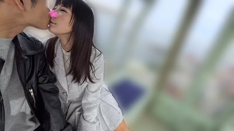 SIGLS-003 My first-string super cute girlfriend Yuna, screenshot 2